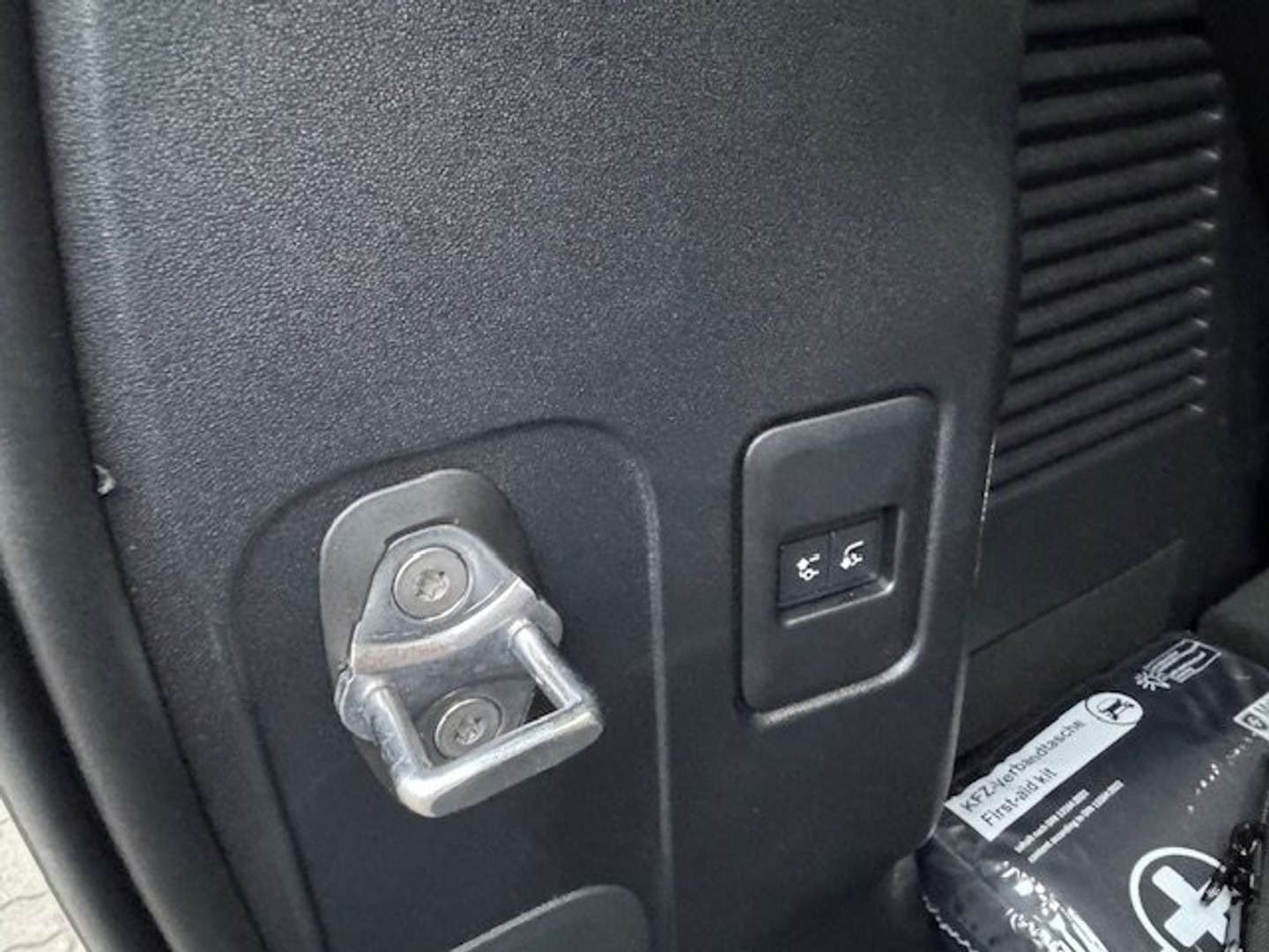 Land Rover Defender 130 X-Dynamic SE D300 - 2024 - Joinsteer - #14