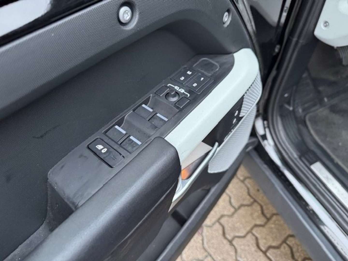 Land Rover Defender 130 X-Dynamic SE D300 - 2024 - Joinsteer - #16