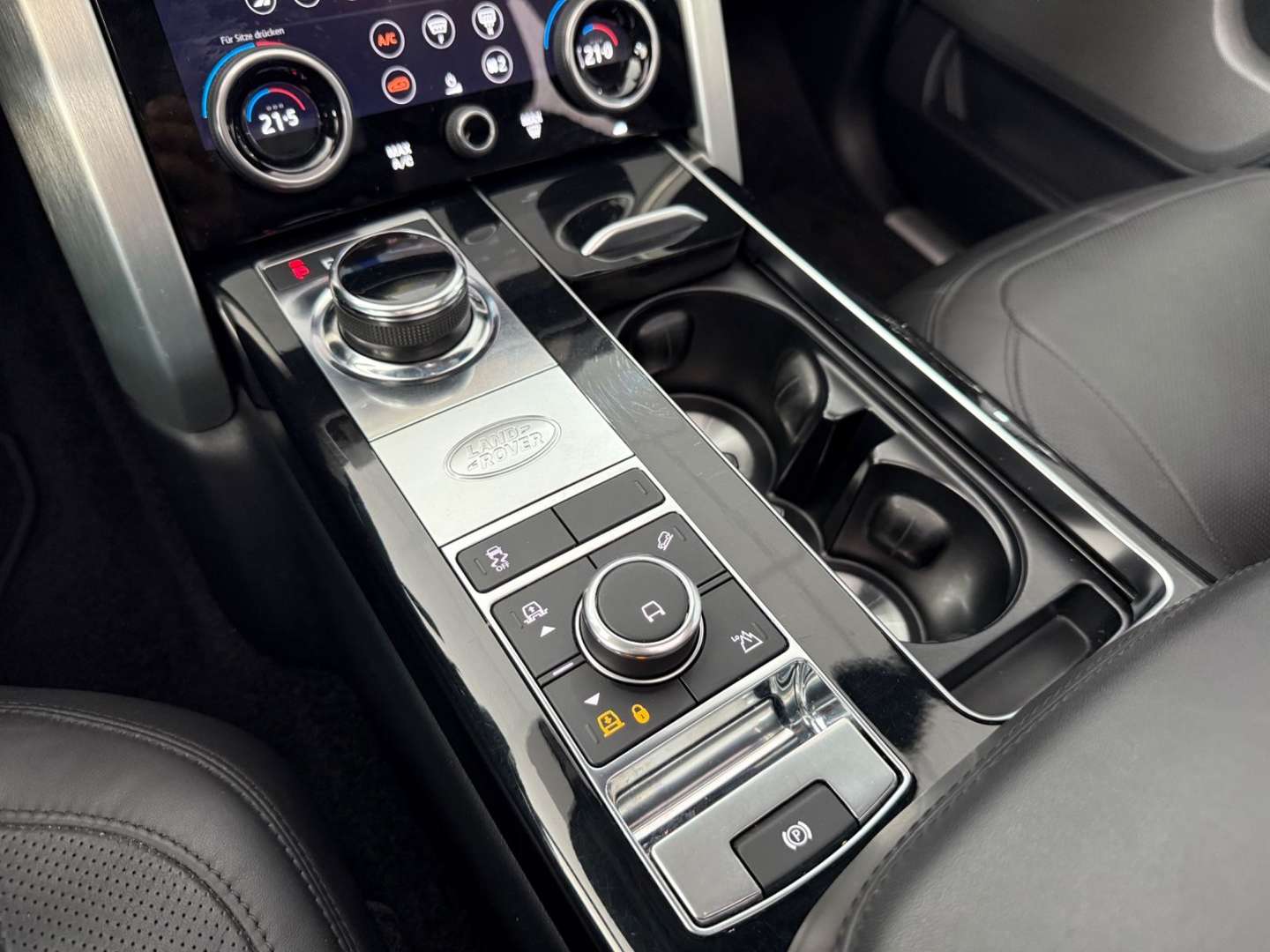 Land Rover Range Rover Vogue Black Pack SDV8 - 2018 - Joinsteer - #18