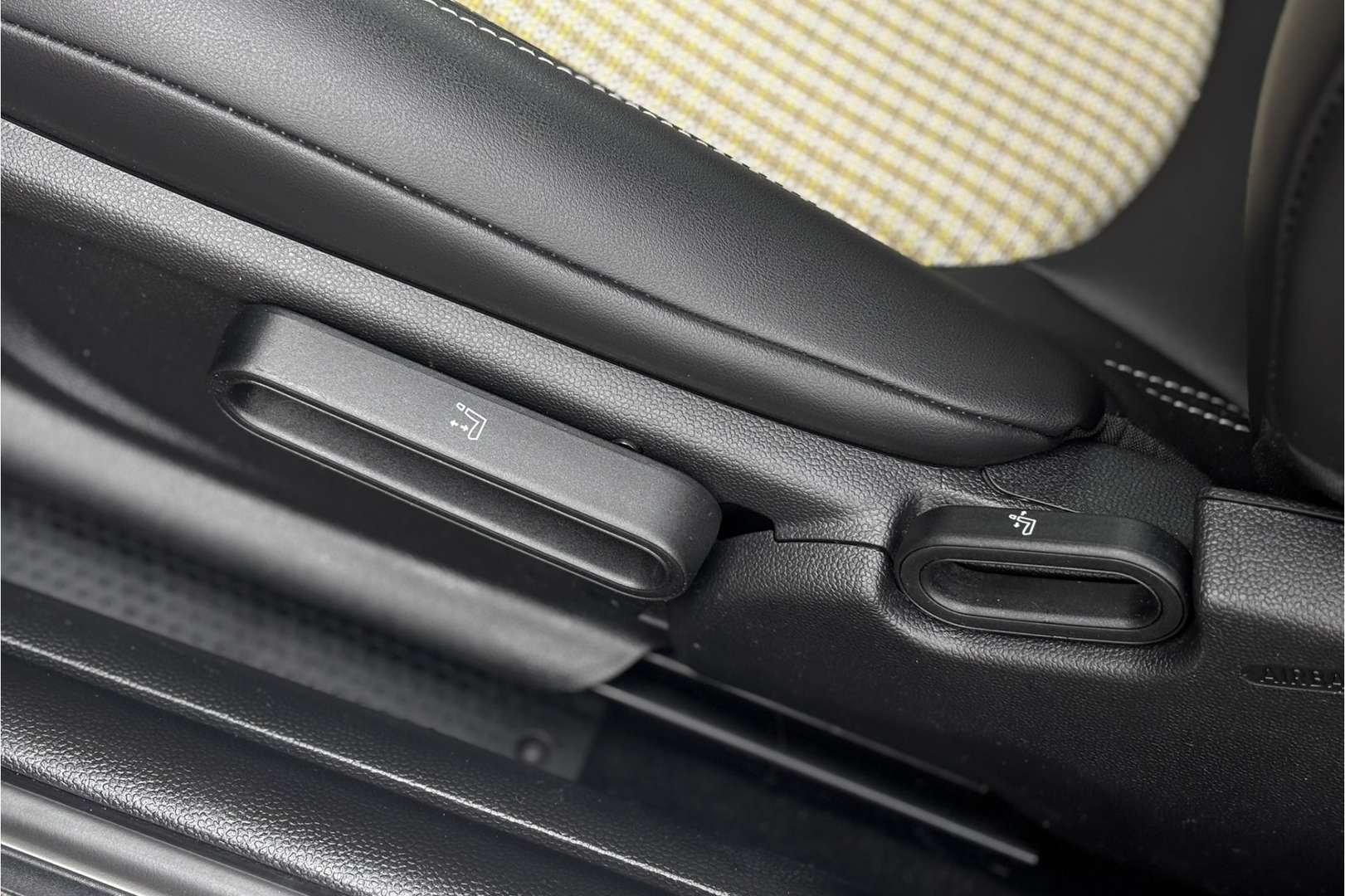 Mini Cooper E Électrique - 2023 - Joinsteer - #10