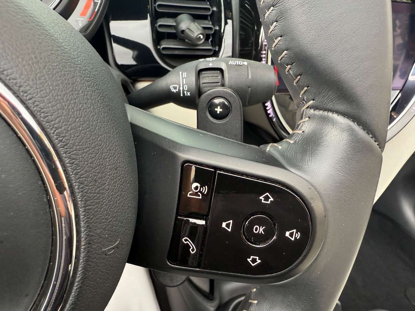 Mini Cabrio Cooper S - 2023 - Joinsteer - #19