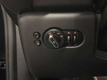 Mini 3 Portes Classic Cooper S — photo 27