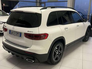 Mercedes GLB 200 AMG Line — photo 2