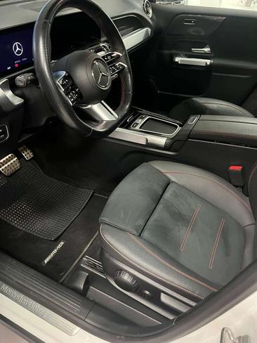 Mercedes GLB 200 AMG Line — photo 8