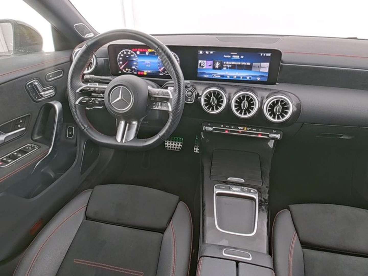 Mercedes CLA 200 AMG Line - 2024 - Joinsteer - #4