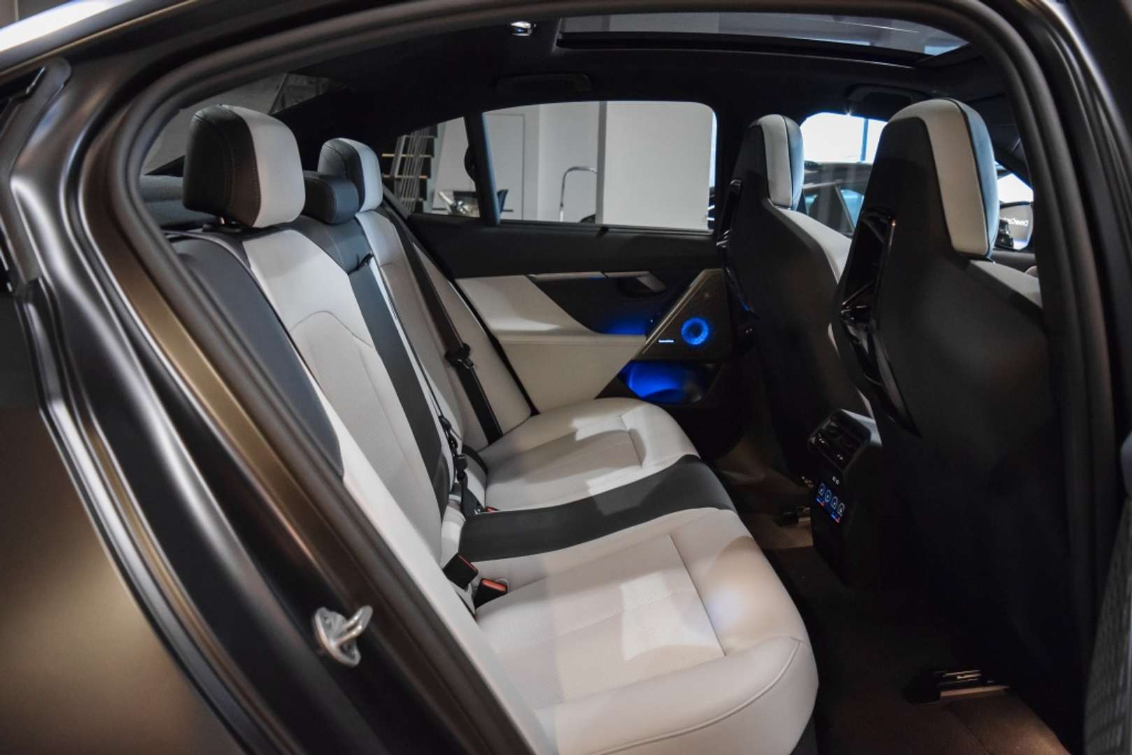 BMW M5 - 2025 - Joinsteer - #10