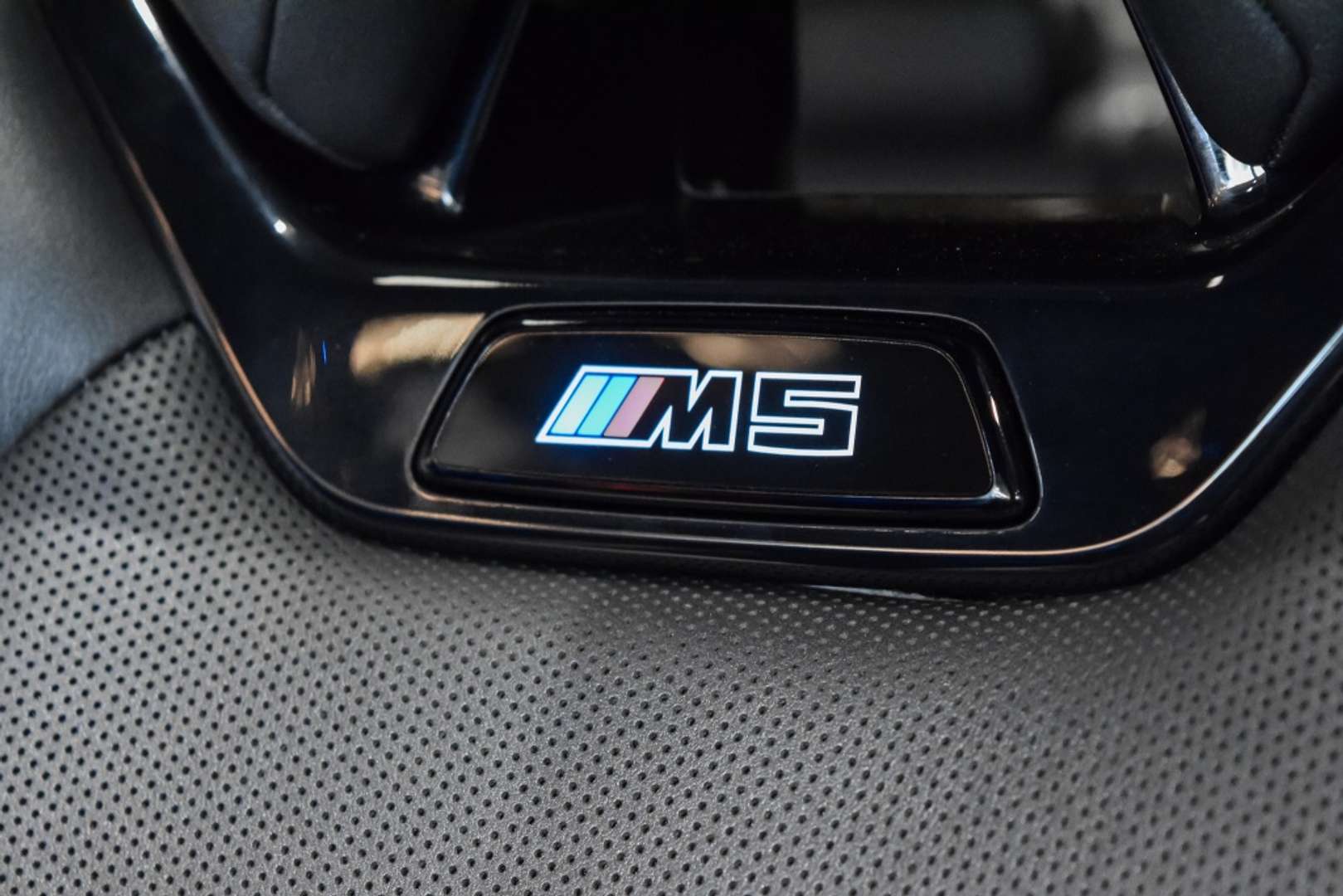 BMW M5 - 2025 - Joinsteer - #18