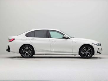 BMW Série 3 M Sport 330e — photo 8