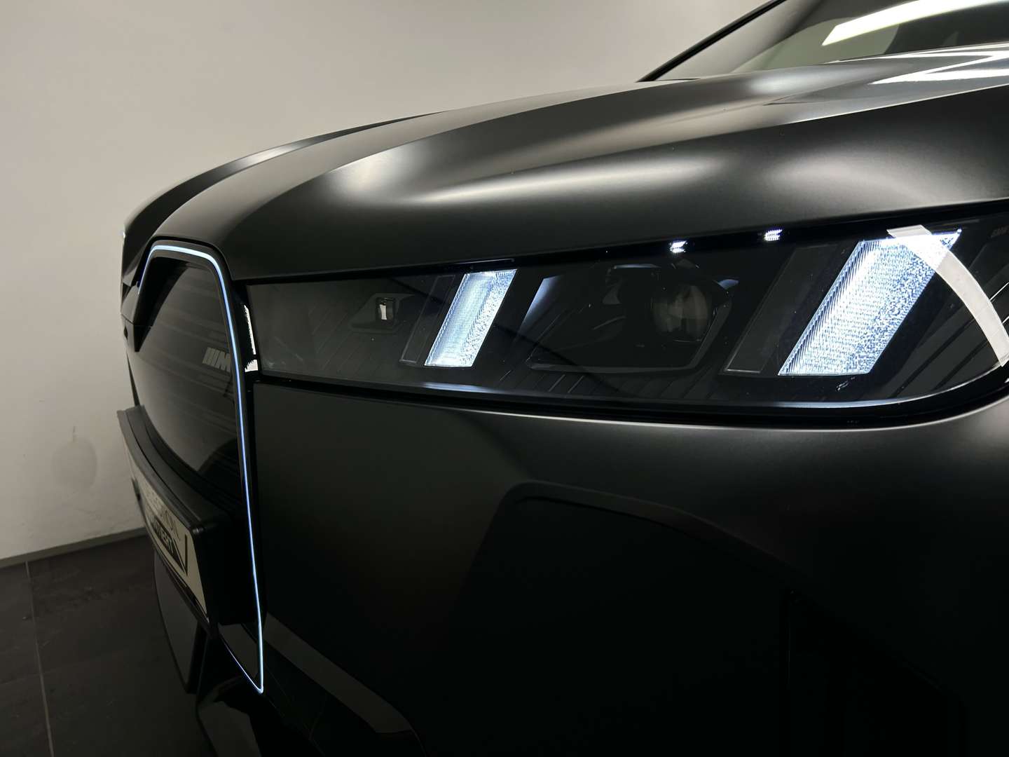 BMW IX M70 XDrive M Sport - 2025 - Joinsteer - #8