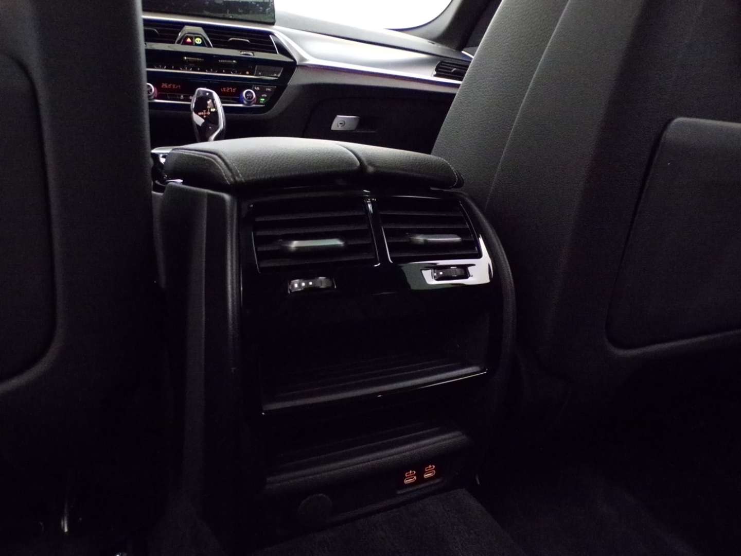 BMW Série 5 Touring M Sport 520d XDrive - 2021 - Joinsteer - #16