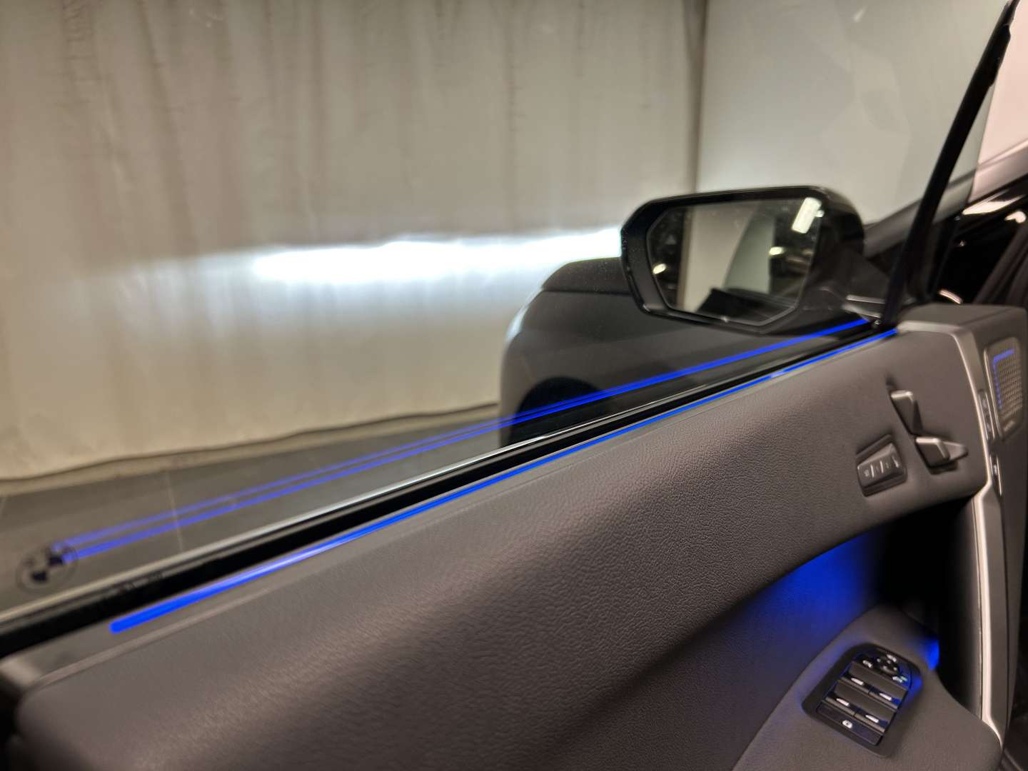 BMW IX M70 XDrive M Sport - 2025 - Joinsteer - #37