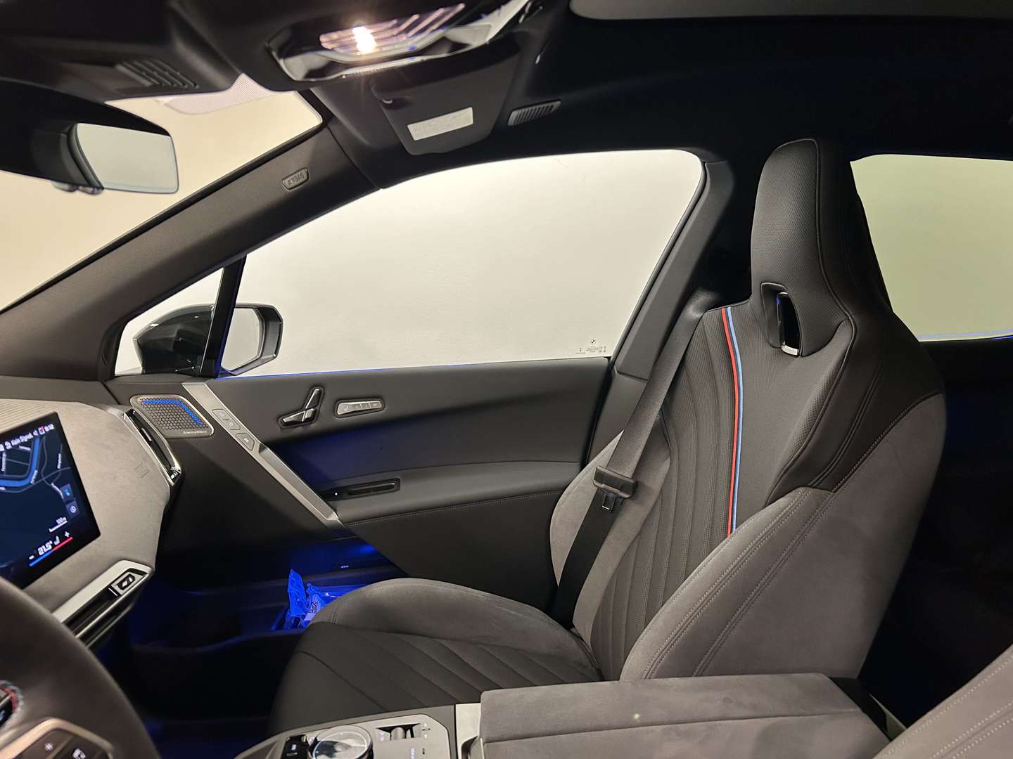 BMW IX M70 XDrive M Sport - 2025 - Joinsteer - #40