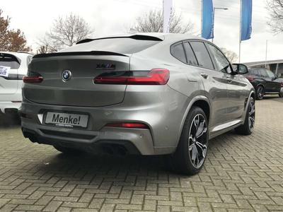 BMW X4 M Drivers Package M Competition