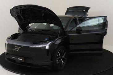 Volvo EX30 Twin Motor — photo 16