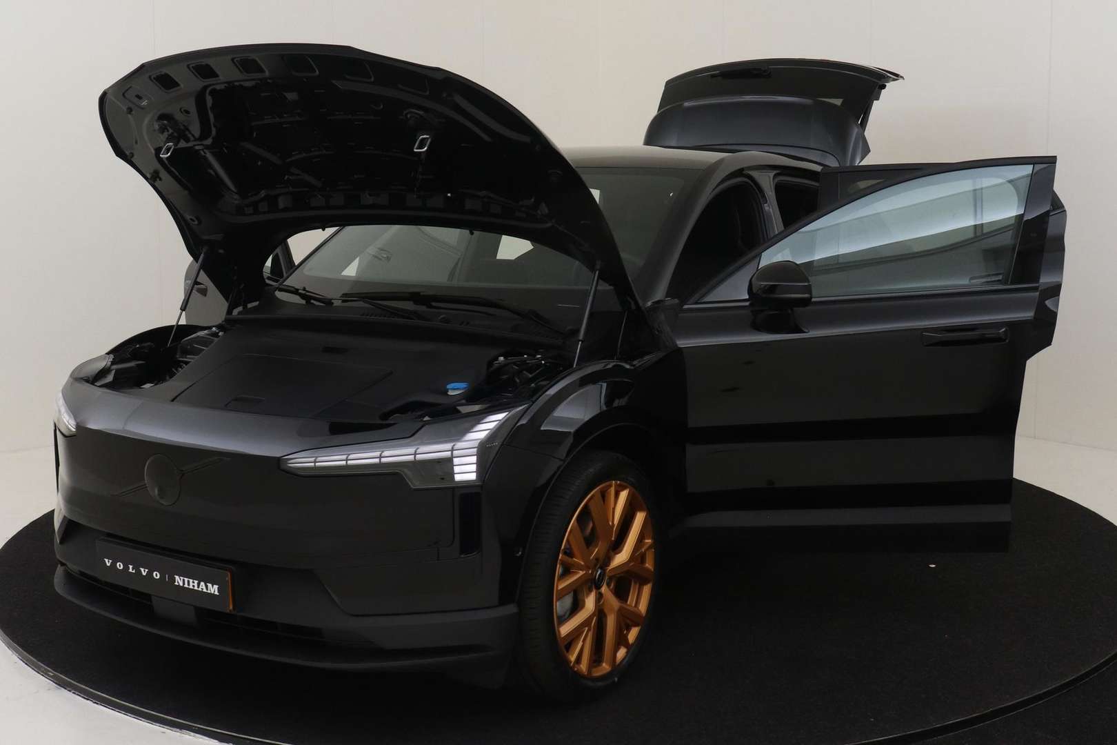 Volvo EX30 TWIN MOTOR PERFORMANCE - 2025 - Joinsteer - #16