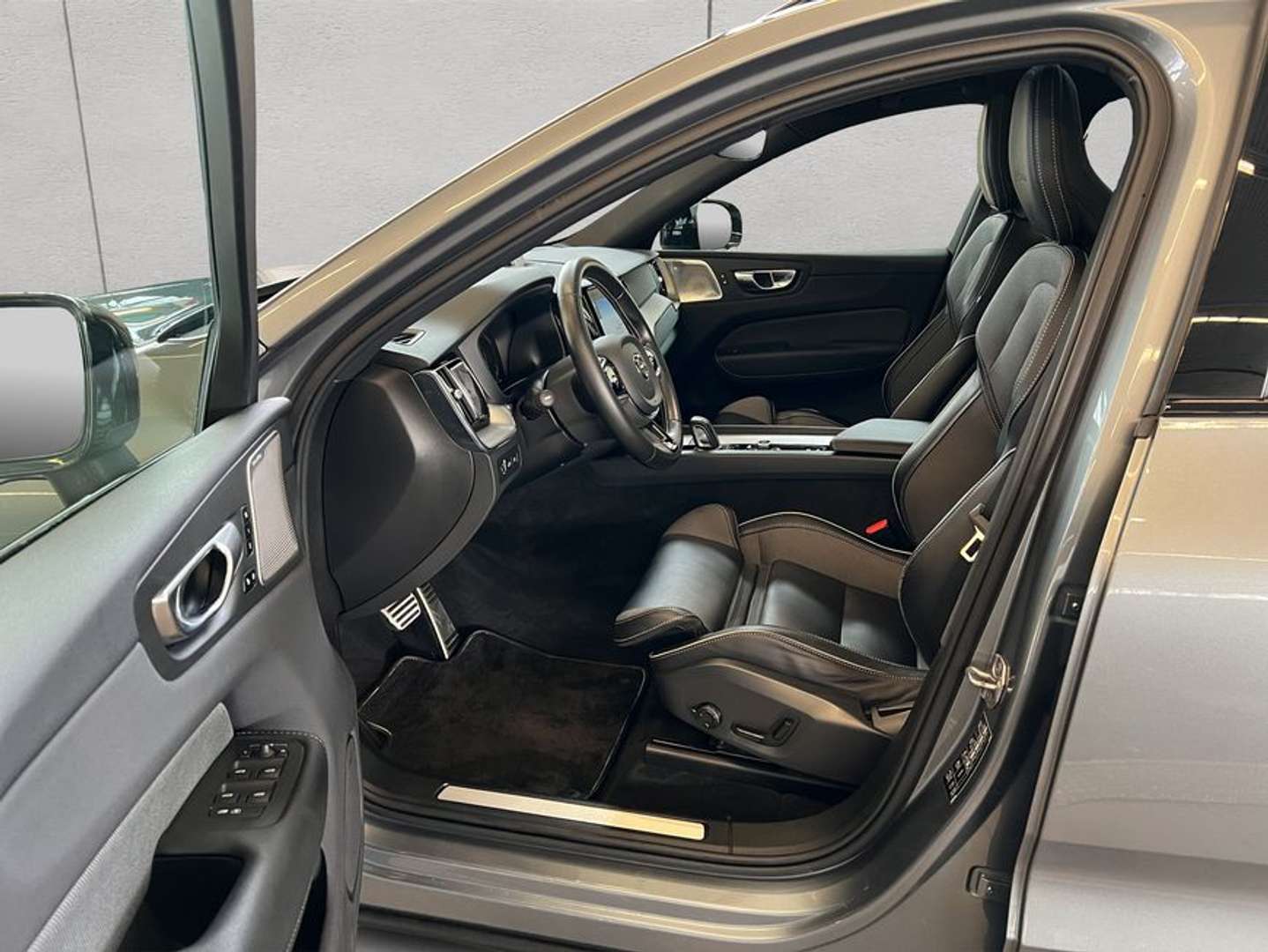 Volvo XC60 T8 R-Design - 2020 - Joinsteer - #9