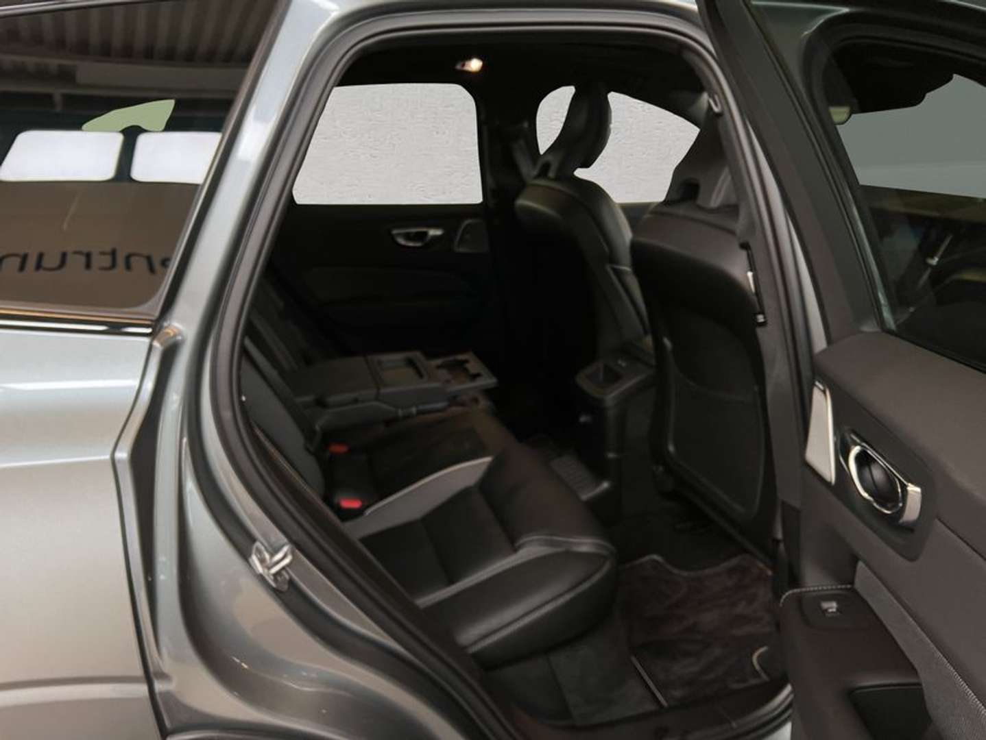 Volvo XC60 T8 R-Design - 2020 - Joinsteer - #20