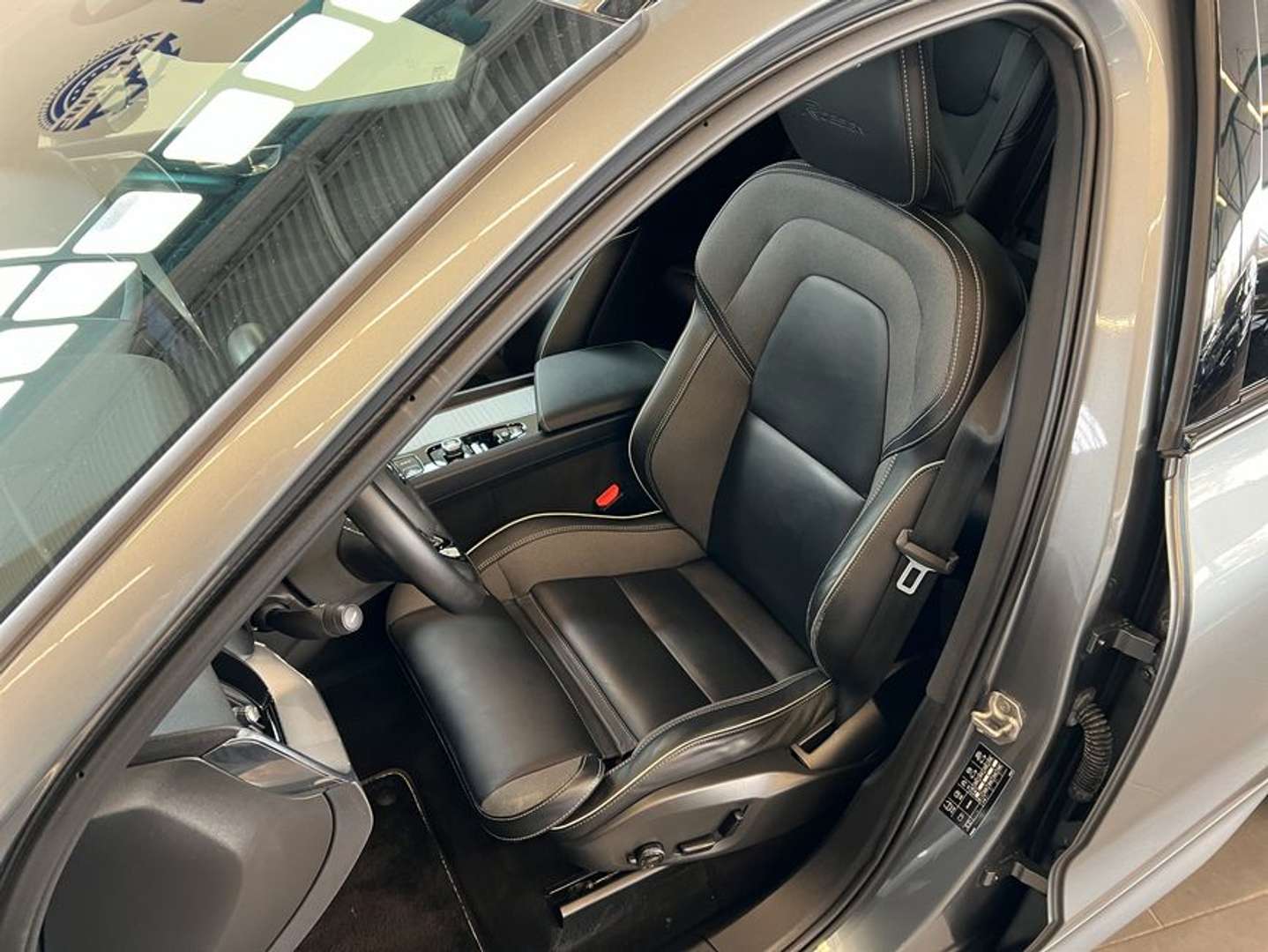 Volvo XC60 T8 R-Design - 2020 - Joinsteer - #25