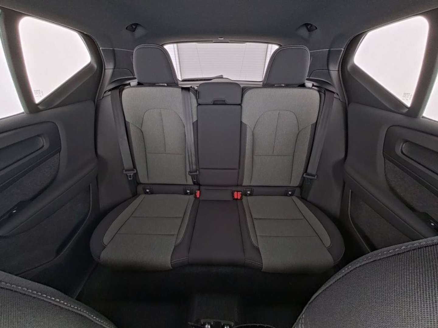 Volvo XC40 B3 Plus - 2025 - Joinsteer - #10