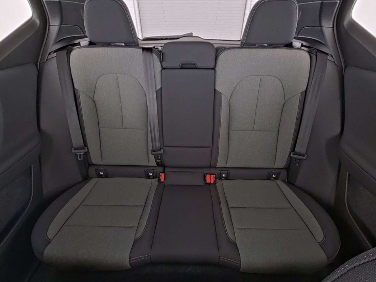 Volvo XC40 B3 Plus - 2025 - Joinsteer - #13