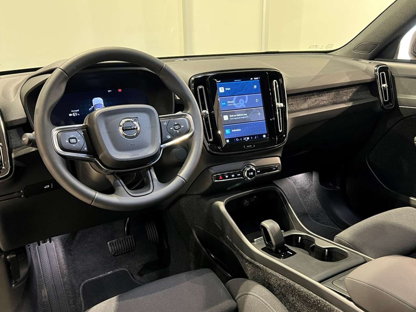 Volvo EX40 Black Edition Ultra Extended Range Recharge - 2024 - Joinsteer - #4