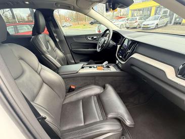 Volvo XC60 T6 Recharge Inscription — photo 27