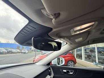 Volvo XC60 T6 Recharge Inscription — photo 30