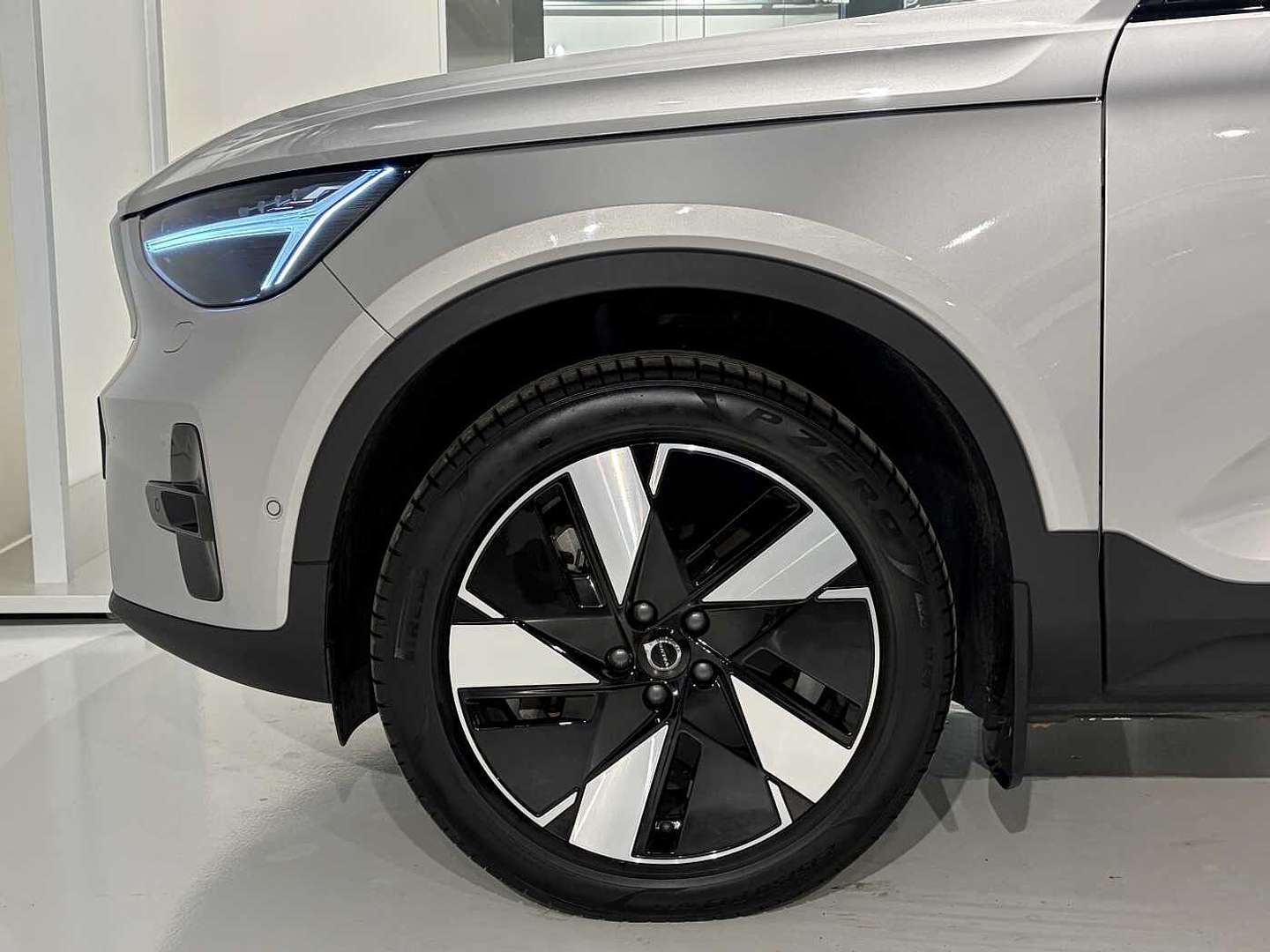 Volvo EX40 Plus Extended Range - 2025 - Joinsteer - #3