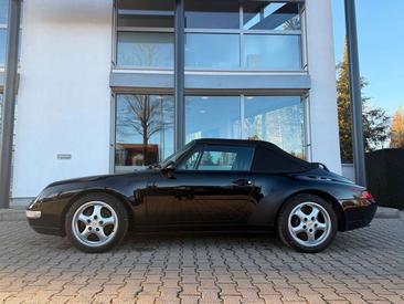 Porsche 993 Carrera Cabriolet — photo 13