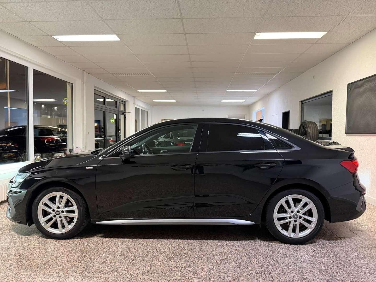 Audi A3 S Line 35 TDI - 2023 - Joinsteer - #4