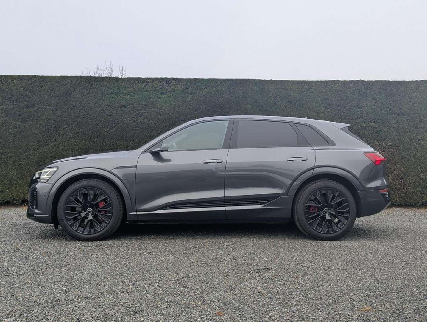 Audi Q8 E-tron S Line Black Style - 2024 - Joinsteer - #1