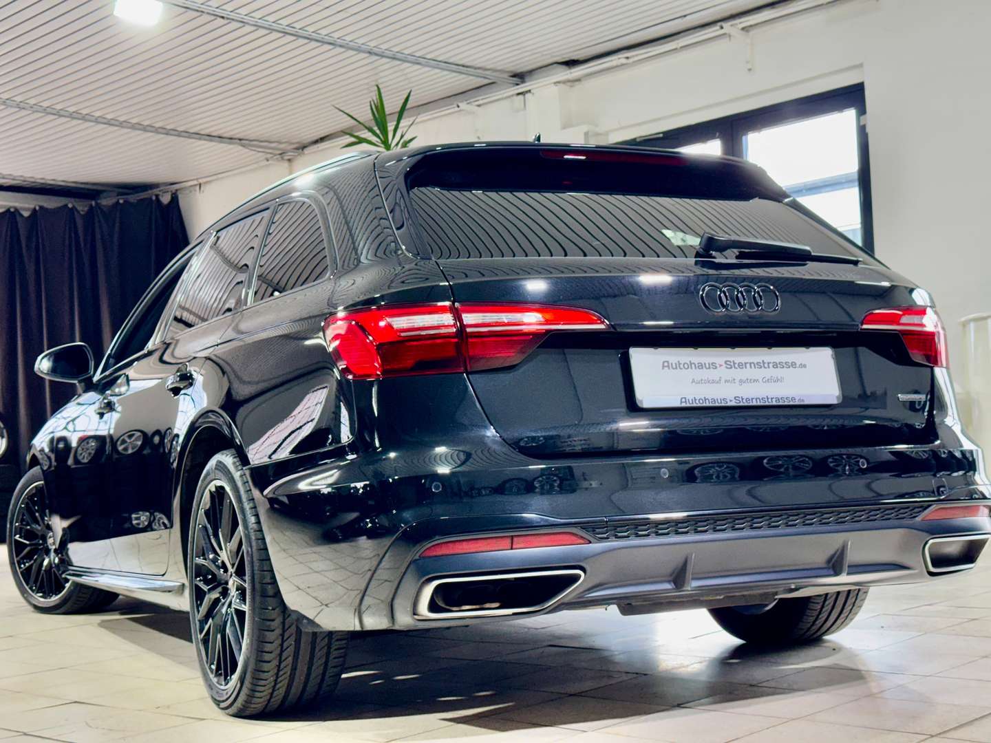 Audi A4 S Line Avant 40 TDI - 2022 - Joinsteer - #2