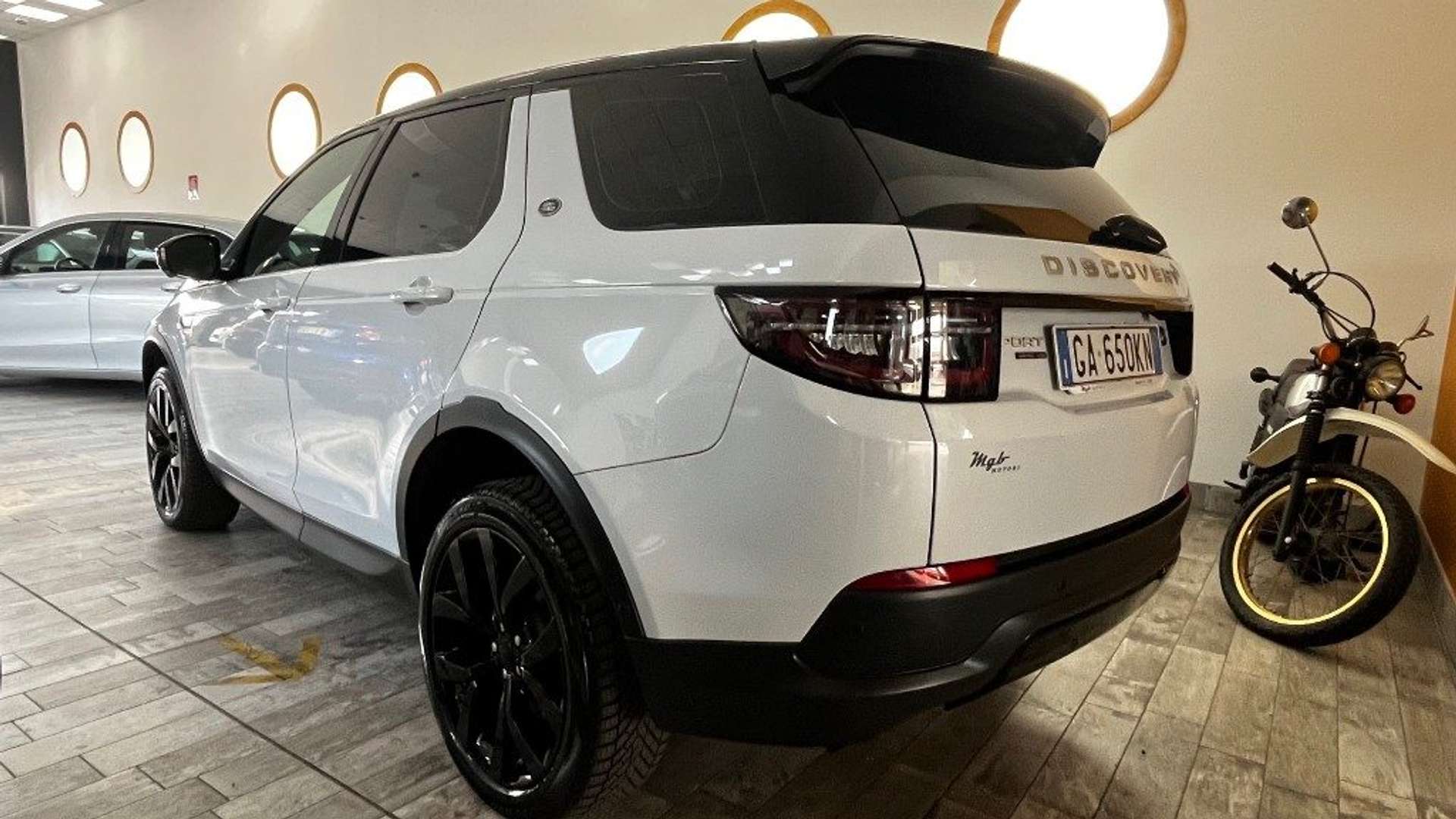 Land Rover Discovery Sport 2.0 SD4 240 CV AWD Auto HSE-SETTE POSTI-20 - 2020 - Joinsteer - #2