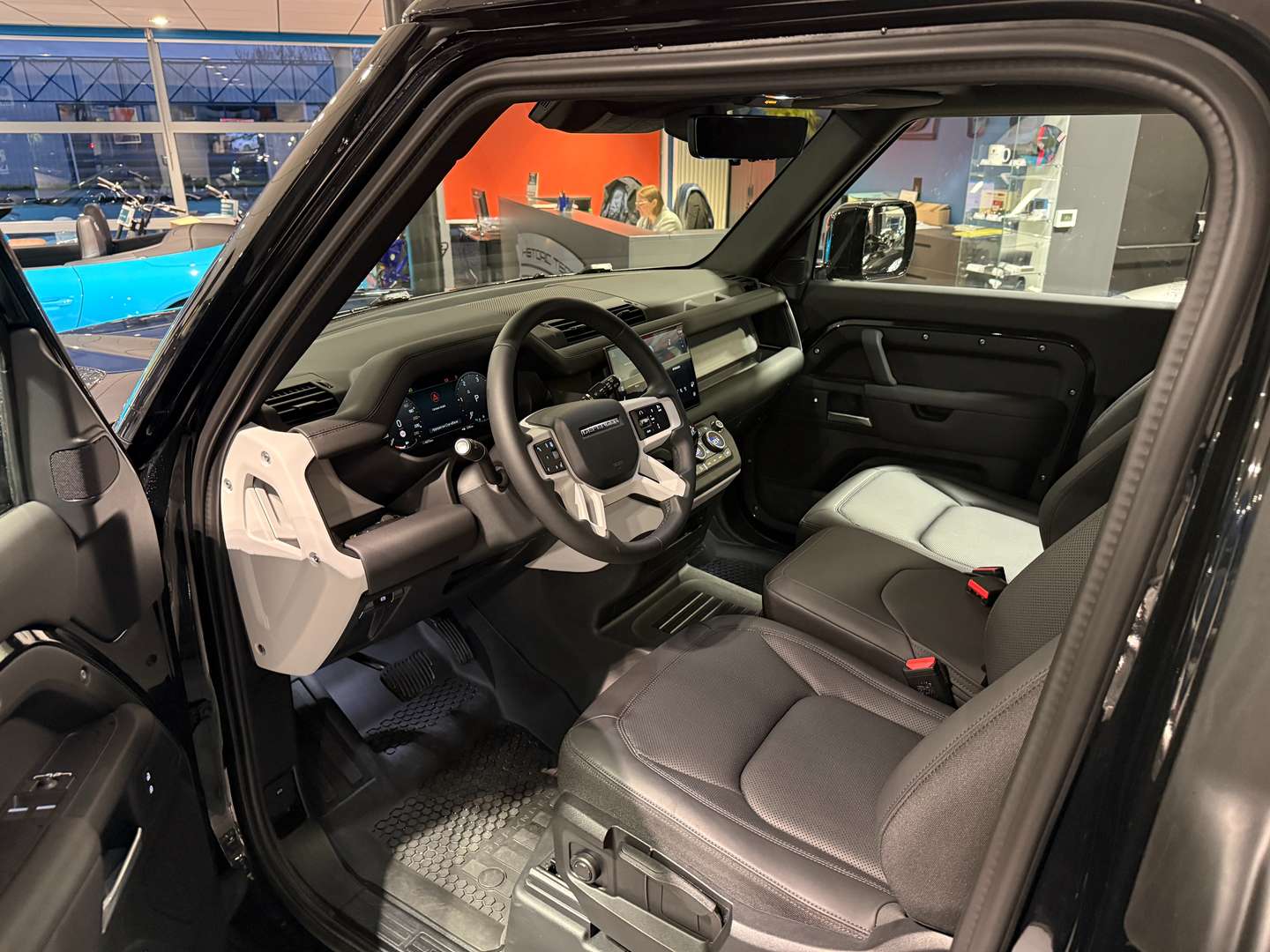 Land Rover Defender 90 S D200 MHEV BVA8 - 2025 - Joinsteer - #6