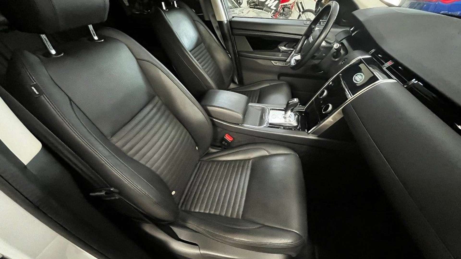 Land Rover Discovery Sport 2.0 SD4 240 CV AWD Auto HSE-SETTE POSTI-20 - 2020 - Joinsteer - #6