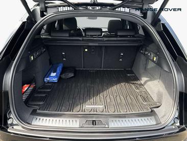 Land Rover Range Rover Velar D300 Dynamic SE — photo 7