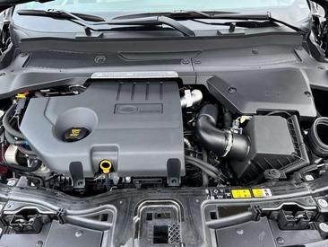 Land Rover Discovery Sport D200 Dynamic SE — photo 10