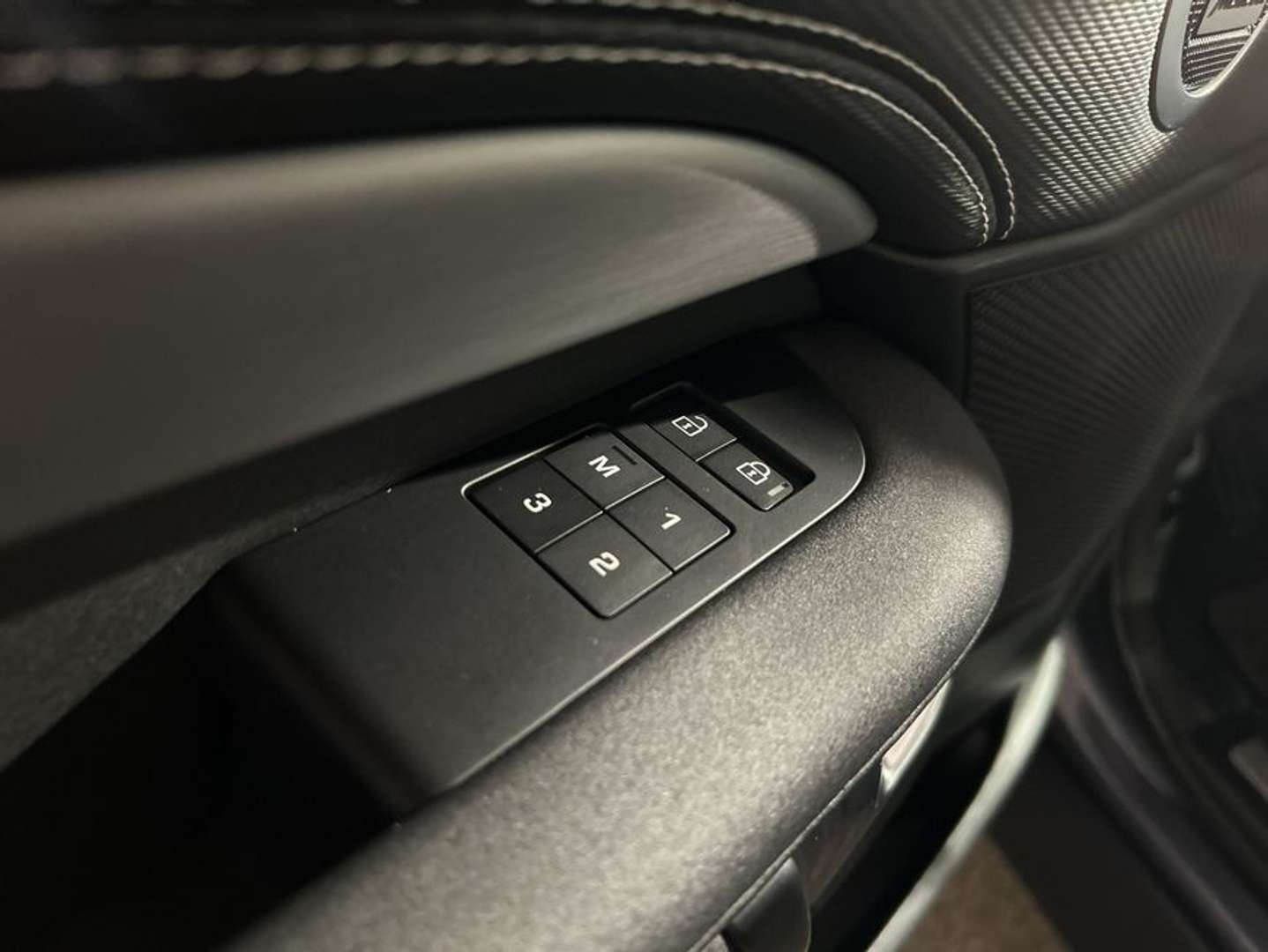 Land Rover Discovery D350 Dynamic SE - 2024 - Joinsteer - #23