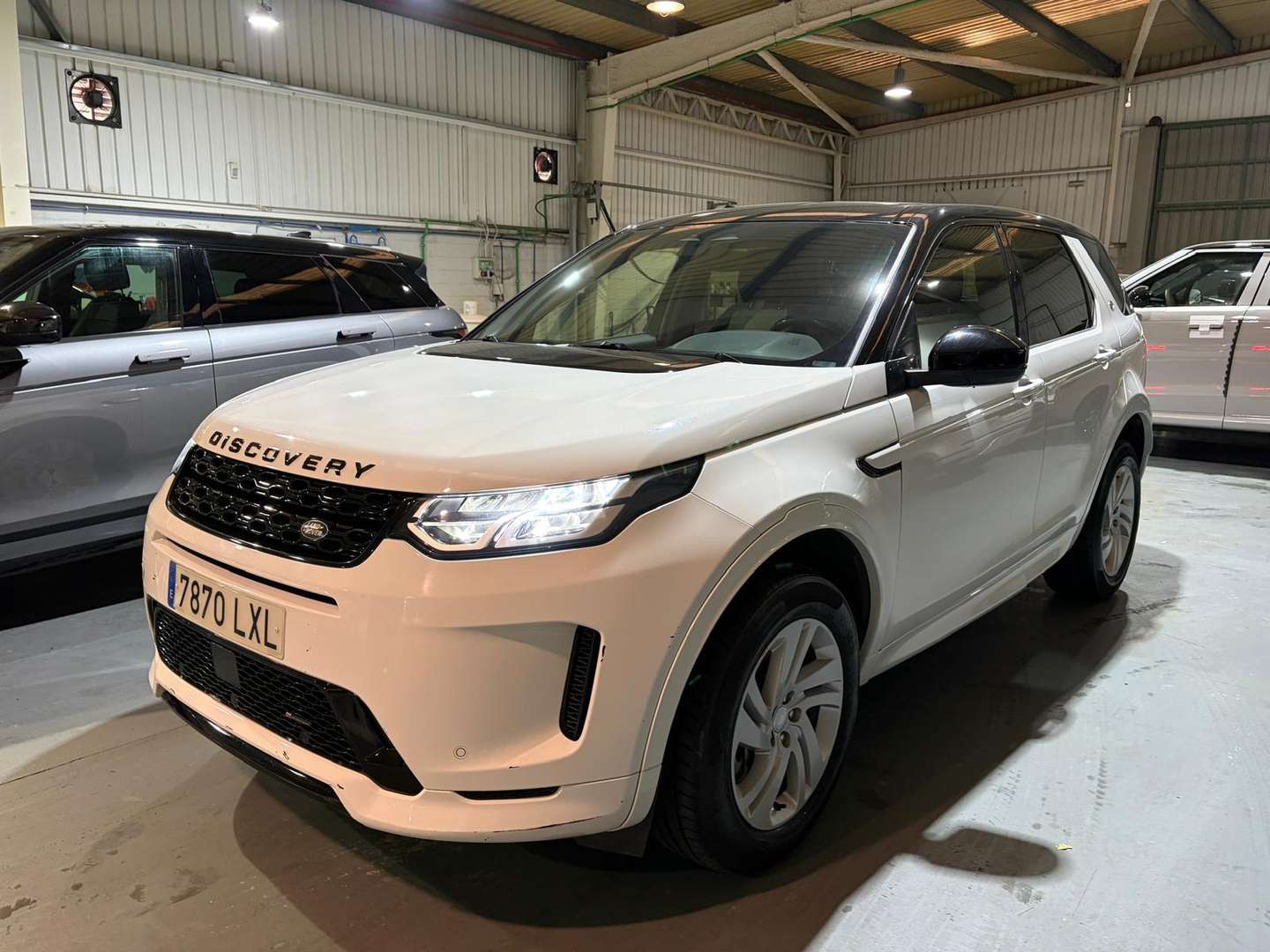 Land Rover Discovery Sport 2.0D TD4 MHEV R-Dynamic S AWD Auto 163 - 2022 - Joinsteer - #1