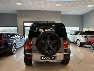 Land Rover Defender 110 SE Awd 3.0d I6 Mhev 200cv Auto — photo 6