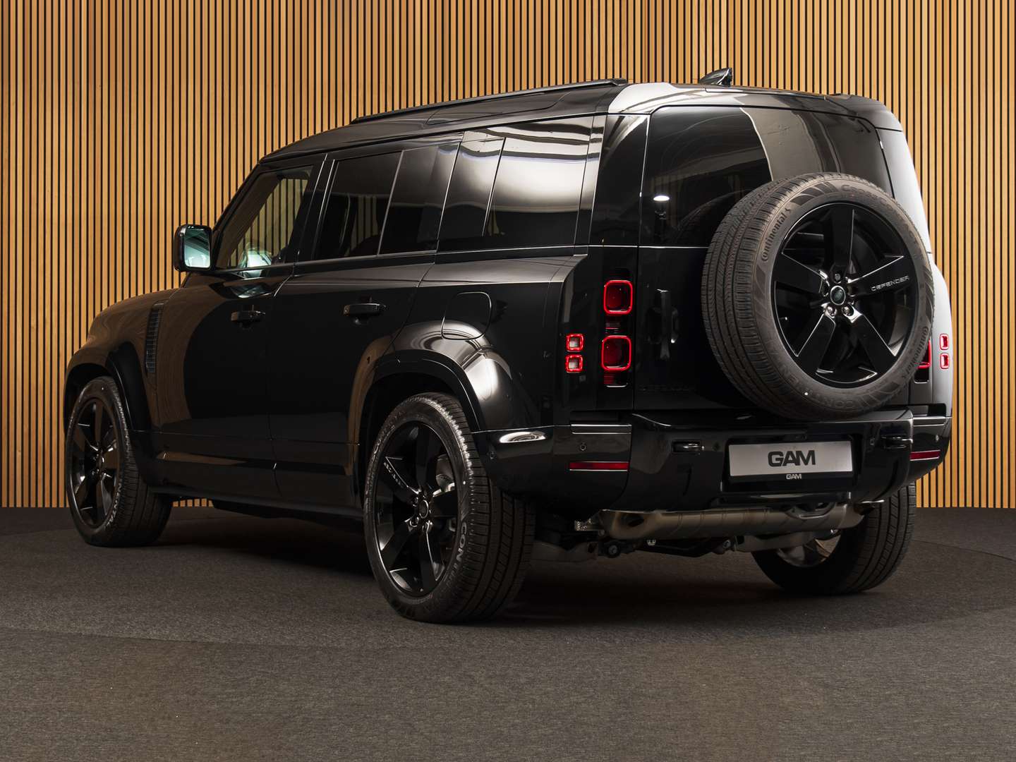 Land Rover Defender 110 2.0 P300e X-Dynamic HSE ROOD LEDER - 2025 - Joinsteer - #3