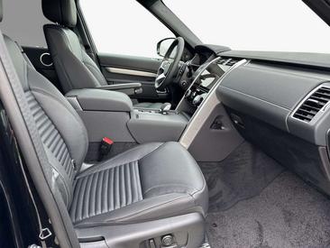 Land Rover Discovery D250 Dynamic SE — photo 3