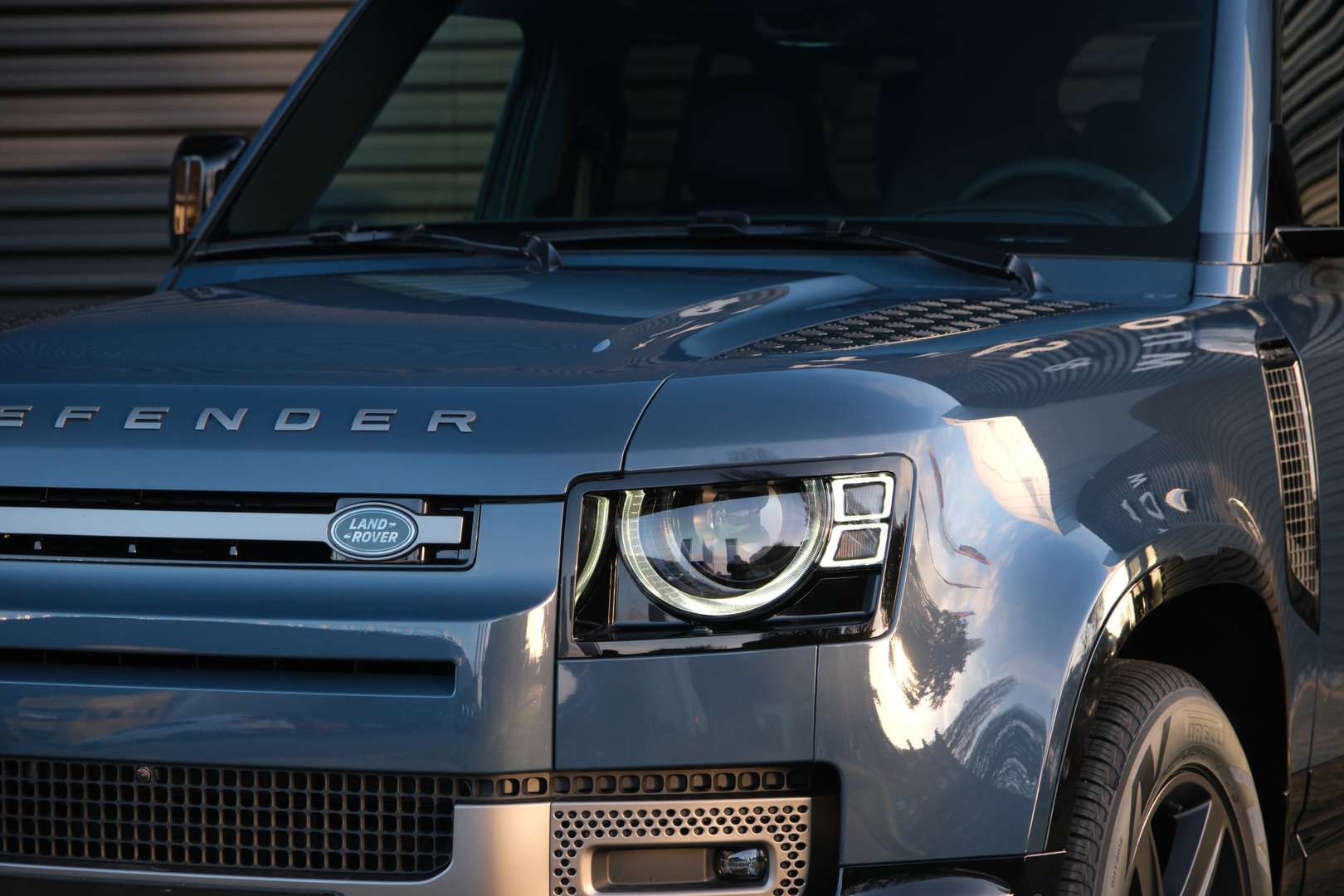 Land Rover Defender 110 X-Dynamic SE 2.0 P300e - 2025 - Joinsteer - #5