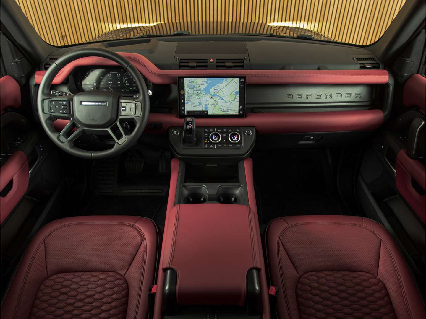 Land Rover Defender 110 2.0 P300e X-Dynamic HSE ROOD LEDER - 2025 - Joinsteer - #11