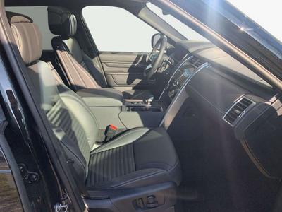 Land Rover Discovery 35th Anniversary Edition D350