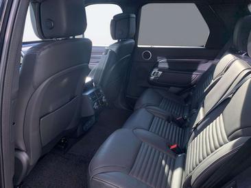 Land Rover Discovery 35th Anniversary Edition D350 — photo 5