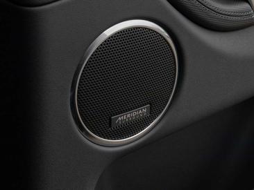 Land Rover Discovery Sport P270e Dynamic SE — photo 14