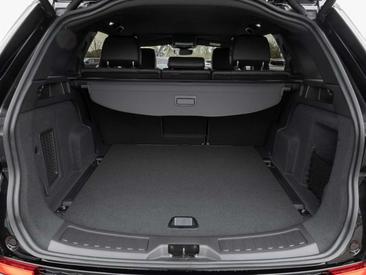 Land Rover Discovery Sport P270e Dynamic SE — photo 17