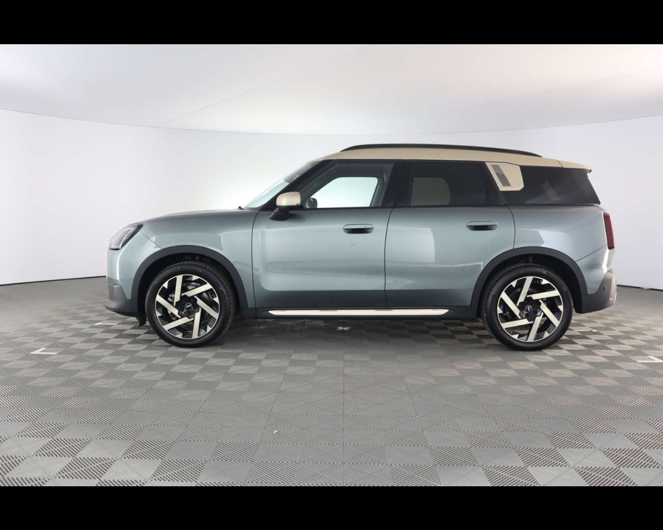 Mini Countryman Favoured One - 2024 - Joinsteer - #12
