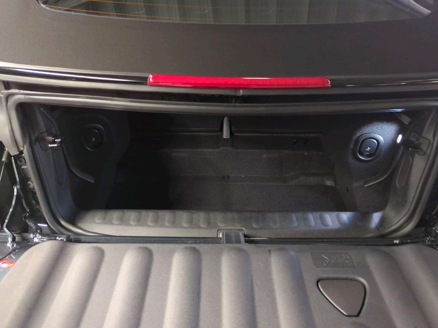 Mini Cabrio John Cooper Works - 2024 - Joinsteer - #20